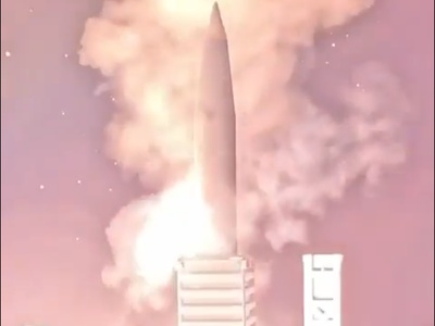 Zaostrilo se je med Nemčijo in Rusijo: Nemci že preizkusili močno raketo