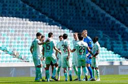 V živo: Olimpija odpira novo ero, kar dve poškodbi že na ogrevanju