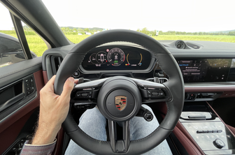 Trije meseci, skoraj milijarda izgube: Nemci so v težkem položaju