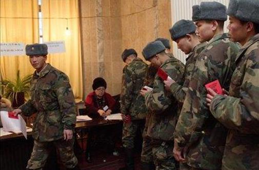 Kirgizistanu se obeta enostrankarski parlament