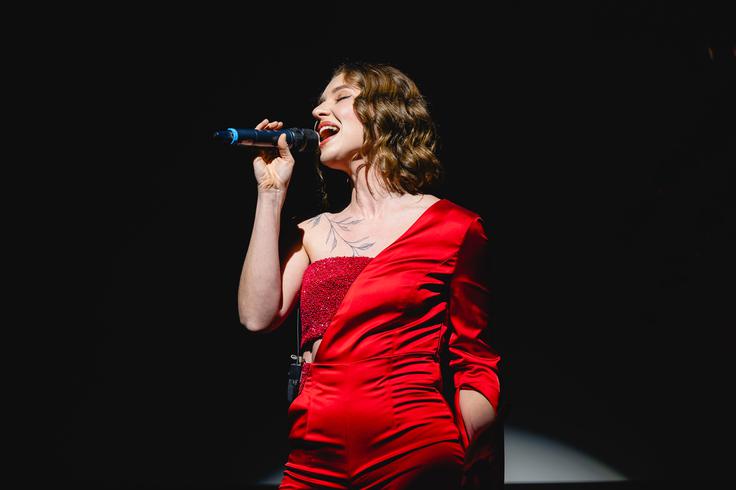 Za nepozabne zvoke in melodije ob 15-letnici je poskrbela fantastična Maja Keuc. | Foto: Tiko Pro d.o.o. in MEdiaspeed d.o.o.