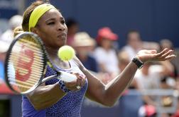 Serena Williams še vedno premočno vodi, Hercogova pridobila eno mesto