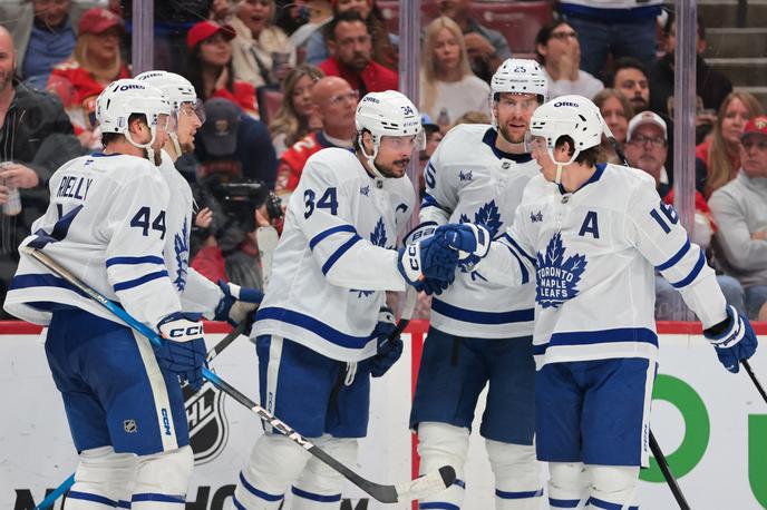Toronto Maple Leafs | Hokejisti Toronta ostajajo v igri za napredovanje. | Foto Reuters