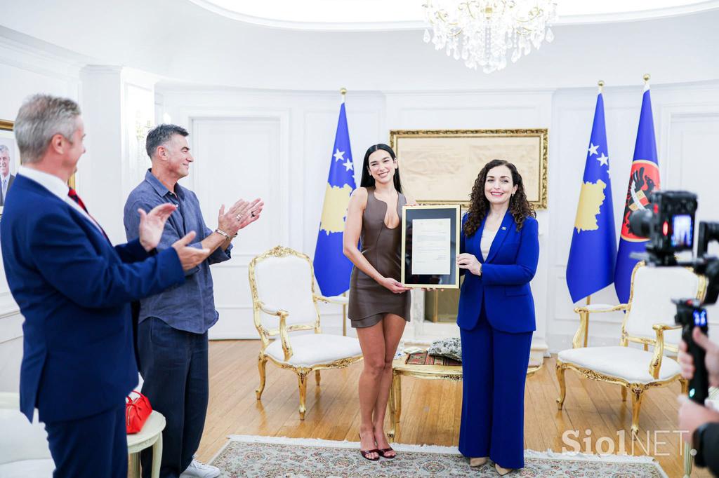 Dua Lipa, državljanstvo, Kosovo