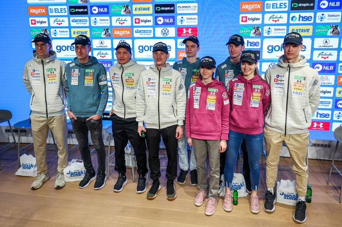 smučarski skoki | Slovenska zasedba (manjka oboleli Žiga Jančar), ki bo konec tedna ob koncu sezone letela na Letalnici bratov Gorišek. | Foto Daniel Novakovič/STA