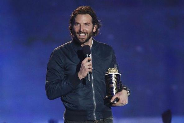 Bradley Cooper odstopil od filma