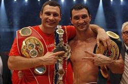 Vladimir proti Petru, Vitalij proti Briggsu