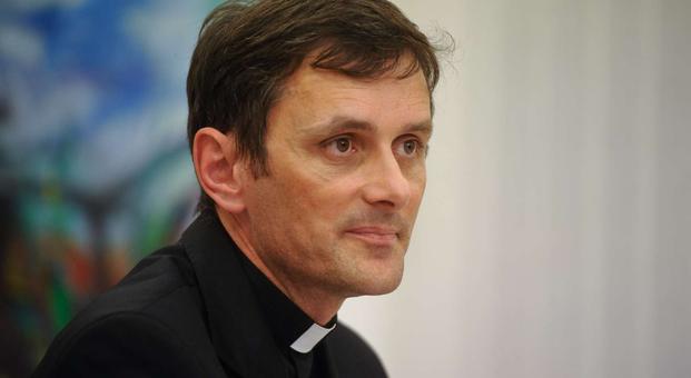 Obisk novega papeža v Sloveniji? To pravi škof Andrej Saje.