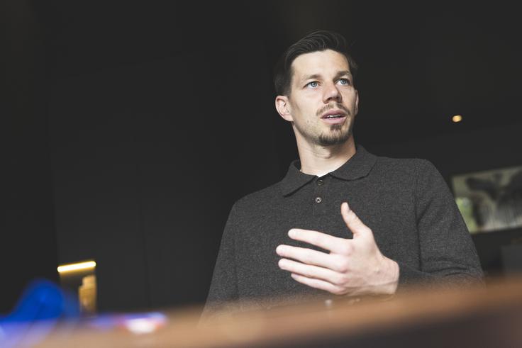 Miha Zajc igra v tej sezoni na Hrvaškem v izjemni formi. Zadnjo tekmo proti Varaždinu je izpustil zaradi lažje poškodbe, a bo nared za največja spektakla, ki sledita do konca sezone. Prihodnji konec tedna prihaja v Maksimir večni rival Hajduk Split, nato sledi 13. maja finale pokala proti Rijeki. | Foto: Ana Kovač