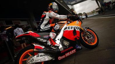 Pedrosa kralj dežja, Hayden pred Rossijem