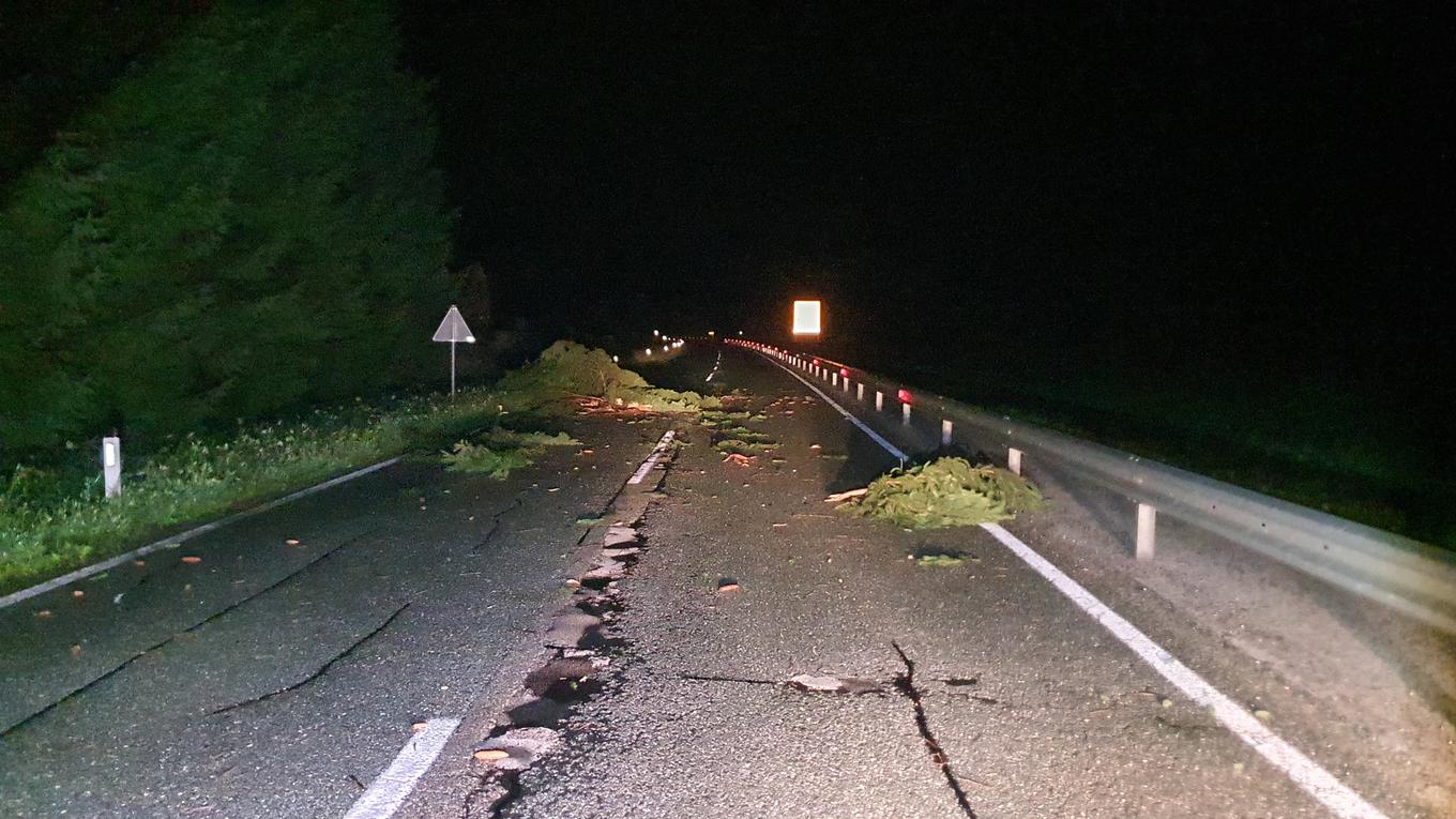 Due to the possibility of a storm, drivers are warned that traffic may be disrupted and travel times may be longer in some places. It is not unnecessary to be cautious. This photo is from the archives. | Photo: David Florjančič