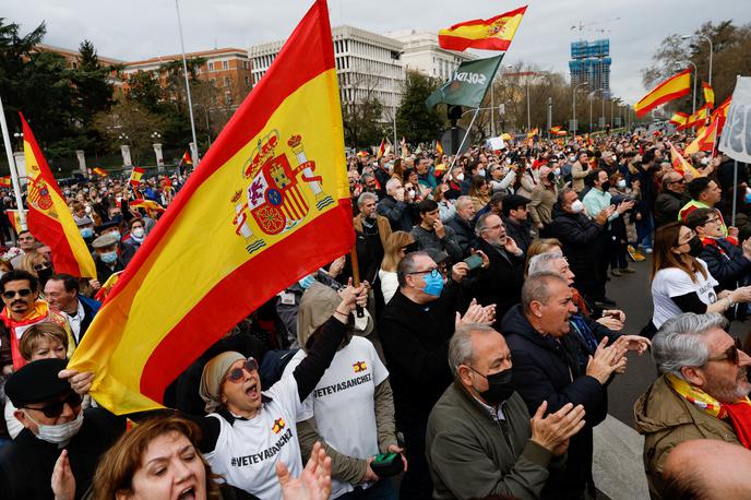 Španija protesti | Lani so se cene energentov v Španiji dvignile za 72 odstotkov, kar skoraj največ v EU, in še vedno rastejo, poroča AFP. | Foto Reuters