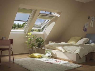 Kako z zamenjavo starih strešnih oken prihraniti že to jesen?