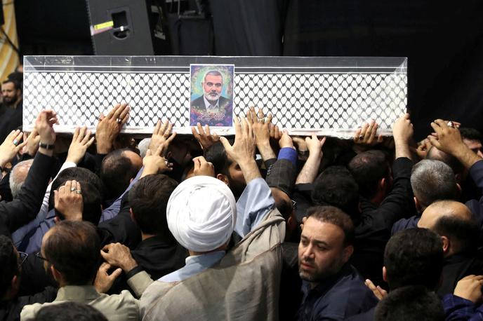 Teheran | Iran je že kmalu po uboju Šukra in Hanije skupaj z zavezniki v regiji obljubil maščevanje Izraelu. Vodja Hezbolaha Hasan Nasrala pa je opozoril, da se bo libanonsko gibanje zagotovo odzvalo na uboj Šukra. | Foto Reuters