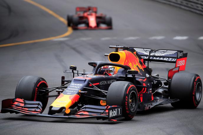 Max Verstappen | Max Verstappen ostaja prvi voznik Red Bulla. | Foto Reuters