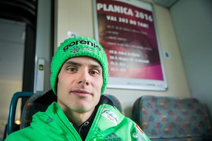 Rok Justin je na dobri poti, da Sloveniji priskače dodatno kvoto za zimo, kar bi pomenilo, da bi imela Slovenija na uvodu zimske sezone na štartu sedem namesto šestih skakalcev. | Foto: Vid Ponikvar