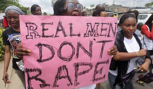 V Nigeriji poleg koronavirusa tudi epidemija posilstev #video