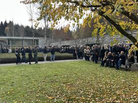 Pogreb, Aleš Šutar