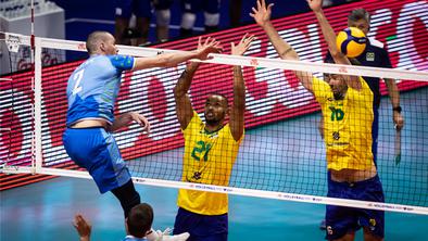 Druga tekma in še drugi poraz slovenskih odbojkarjev