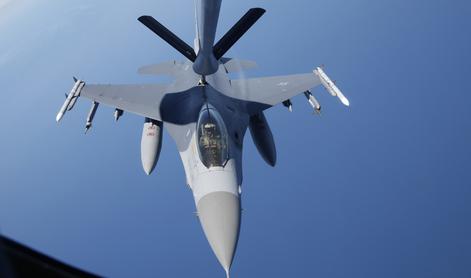 Po gorivo med oblake: To je eden od najzahtevnejših letalskih manevrov #video