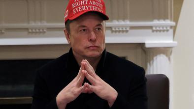 Elon Musk stopil iz svojega mehurčka in presenetil