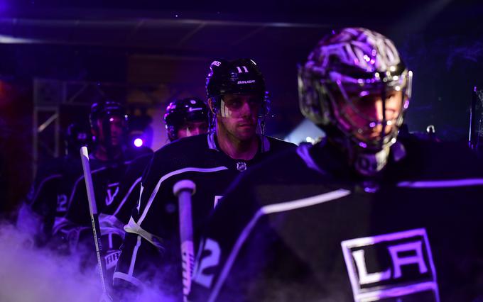 Pred Anžetom Kopitarjem je 15. sezona v ligi NHL, natančno pred 15 leti pa so ga na naboru izbrali Los Angeles Kings. | Foto: Reuters