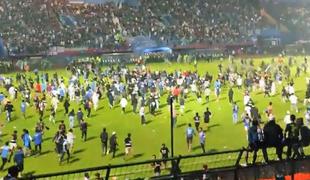 Po stadionski tragediji v Indoneziji: Dvema organizatorjema tekme dosmrtna prepoved