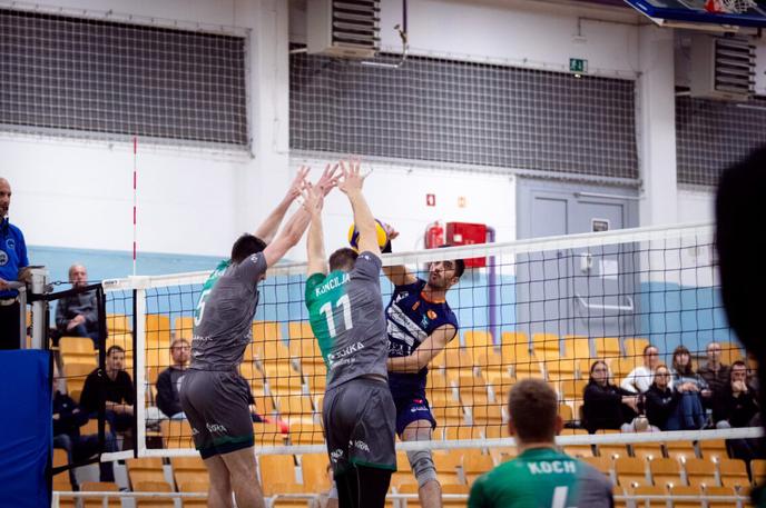 OK Krka, odbojkarski klub Krka | Novomeščani so v polfinalu pokala namučili ACH Volley, ki je napredoval po zmagi s 3:1. | Foto Simon Vesel/MOK Krka