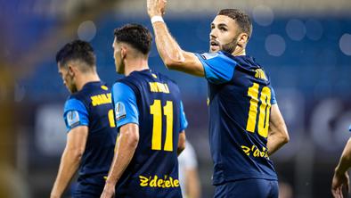 Slovenski šport očaral češkega novinarja: Prestop Benjamina Šeška je odmeval tudi pri nas