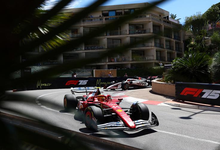 Lewis Hamilton je bil na drugem treningu tretji. | Foto: Reuters