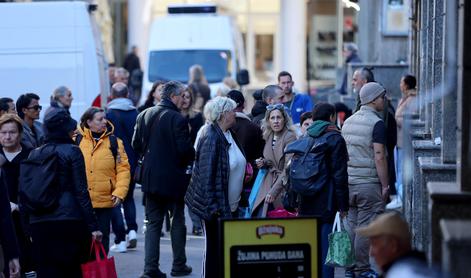 Na osrednji tržnici v Zagrebu se je zrušil strop