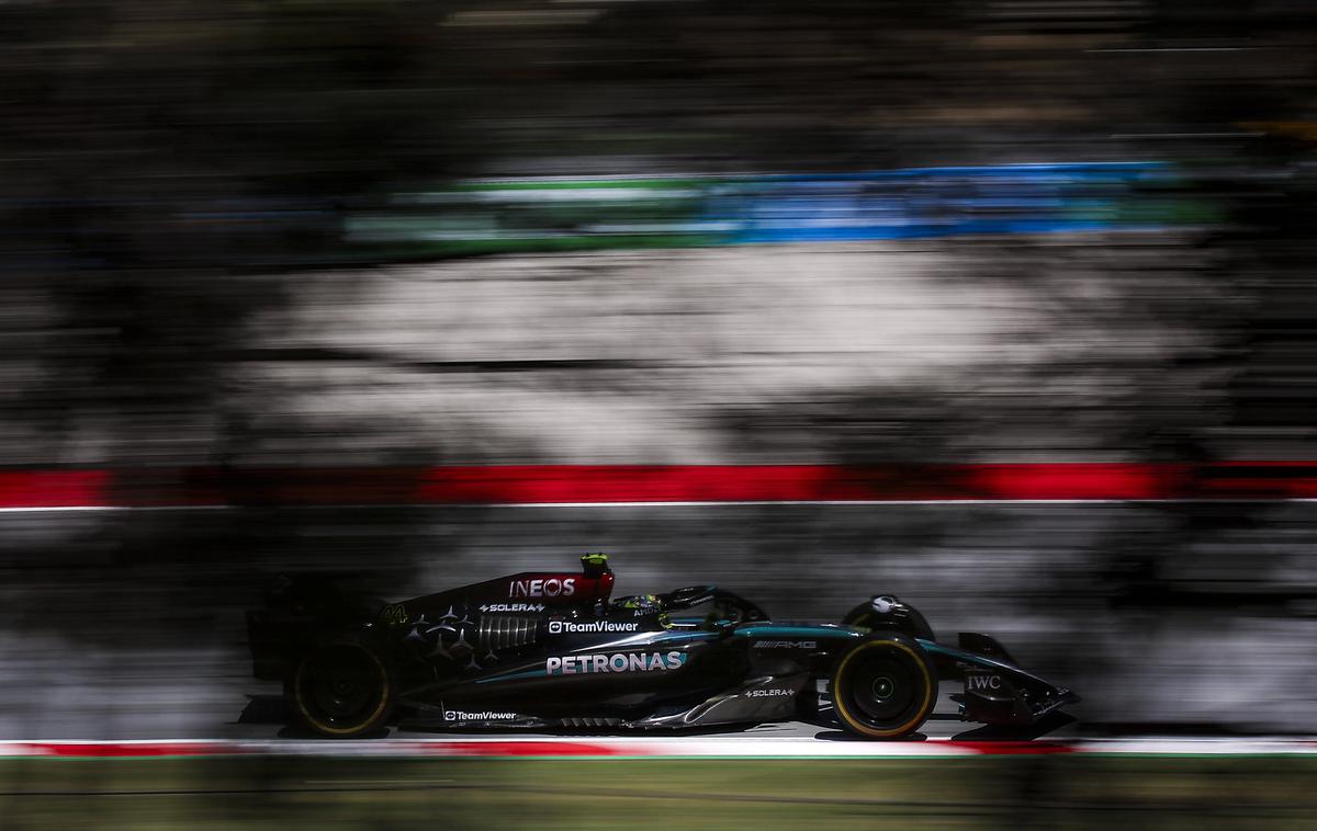 Barcelona Lewis Hamilton Mercedes | Lewis Hamilton je bil v petek hiter že pred dvema tednoma v Montrealu. | Foto Guliverimage