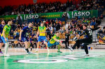 Celjani na domači tekmi do lepe prednosti