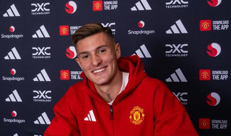 Manchester United izrekel dobrodošlico Šešku, znana tudi njegova plača