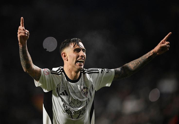 Dvakratni strelec Jefte Betancor je v zadnjih sekundah s čudovitim zadetkom izločil neprepričljivi Real. | Foto: Reuters