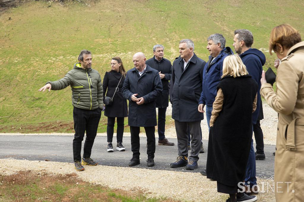 odlagališče odpadkov, Odprtje saniranega zaprtega odlagališča Rakovnik