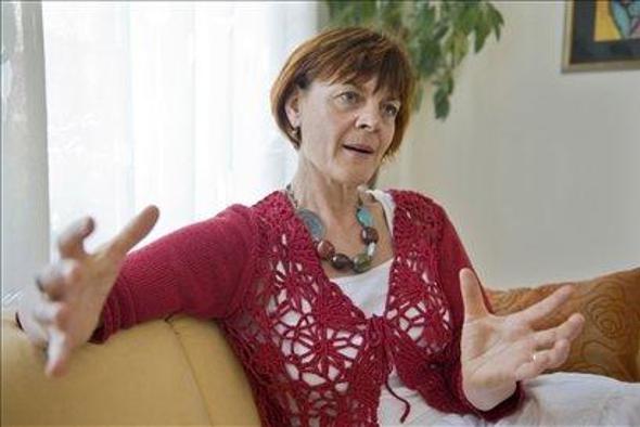Meta Tavčar: Čustva so čisto precenjena