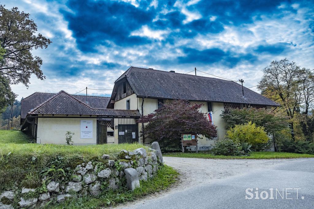 Pedagoško raziskovalni center za konjerejo Krumperk