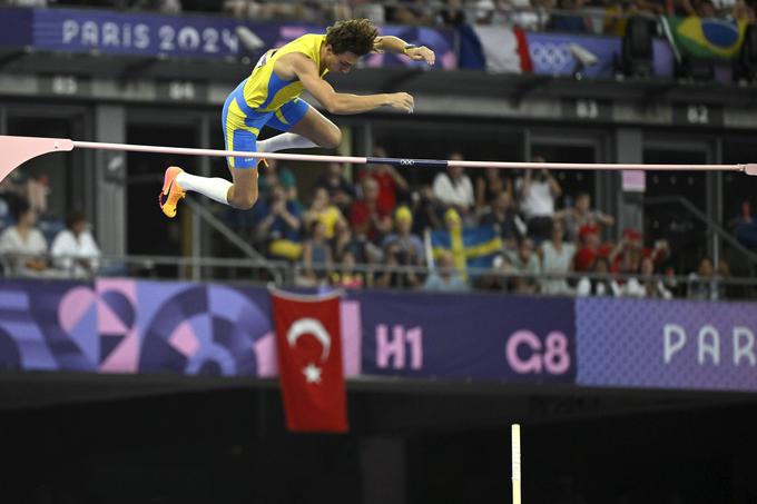 Armand Duplantis je poskrbel za norišnico na atletskem stadionu, potem ko je postavil svetovni rekord v skoku s palico. | Foto: Guliverimage