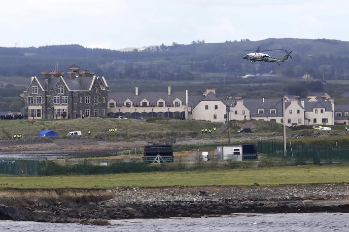 Doonbeg, Irska | Donald Trump in njegov sin Eric se že desetletje borita z irskimi prostorskimi in okoljskimi interesi, ali letovišče predstavlja grožnjo za polže. Septembra lani je Eric Trump, ki od nakupa leta 2014 nadzira poslovne interese v Doonbegu, dvorano hvalil kot "najboljšo, kar jih bo kdaj videti". | Foto Guliverimage