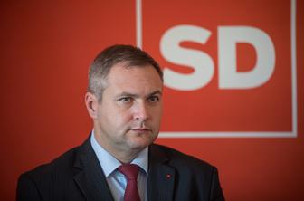 Ministri povozili Židana: vladna zelena luč trasi ceste do Velenja