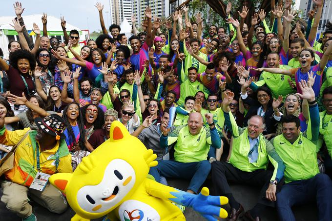V olimpijski vasi so dobrodošlico doživeli tudi že brazilski športniki. | Foto: 