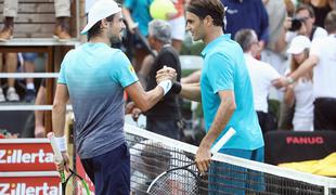 Federer zanesljivo v polfinale, Konta premočna za Jakupovićevo