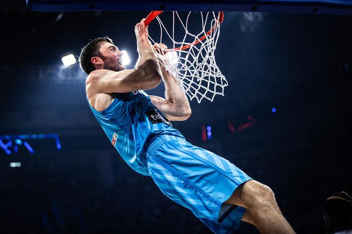 SP Slovenija Mike Tobey | Mike Tobey tokrat ni bil uvrščen v ekipo, ki so bo v Pireju poskušala priboriti novo olimpijsko vozovnico. | Foto FIBA