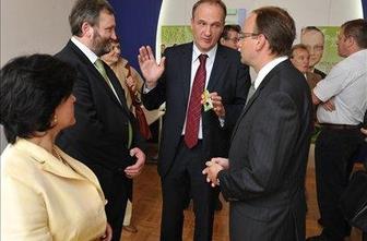 SLS: Minister naj zaščiti državljane pred napadi psov