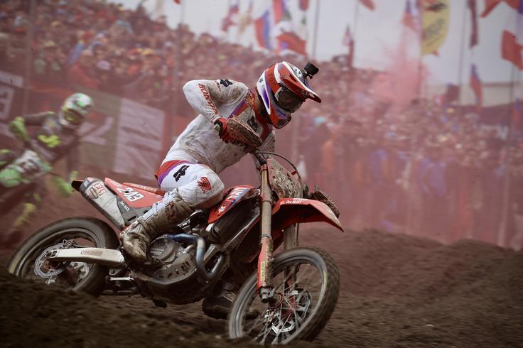Tim Gajser je letos zmagal tri dirke, nazadnje VN Trentina. | Foto: Daniel Novakovič/STA