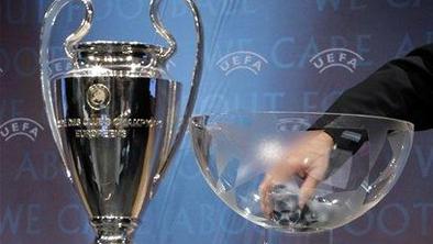 Chelsea z Man Utd, Barcelona s Šahtarjem