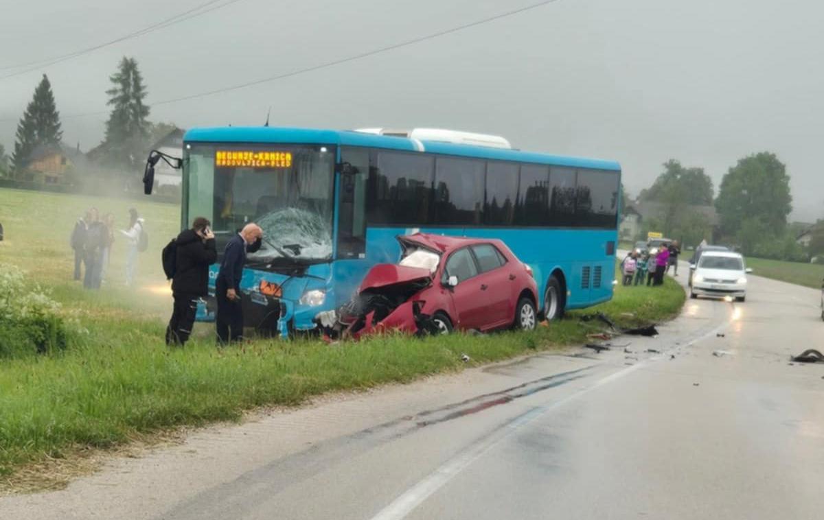 nesreča Lesce | Policija še preverja okoliščine nesreče.  | Foto Lukas Kelih Šolar