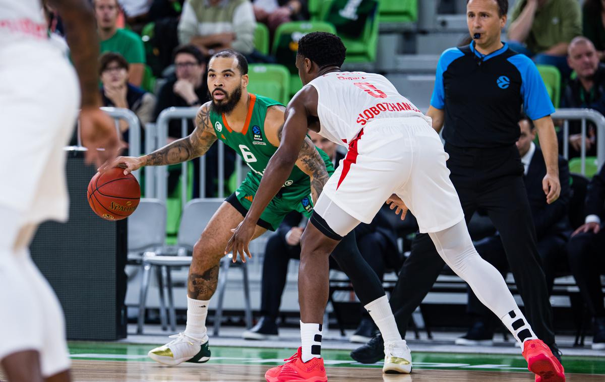 Justin Cobbs Cedevita Olimpija | Justin Cobbs si je poškodoval zadnjo stegensko mišico. | Foto Grega Valančič/www.alesfevzer.com