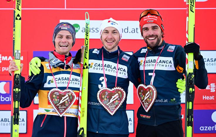 Najboljša trojica zgodovinske tekme. | Foto: Reuters